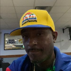 Meet your Posher, Antwone